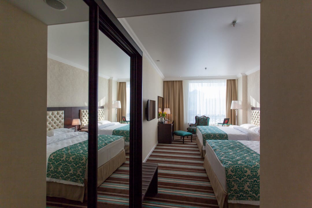 Номер категории Делюкс _twin Ramada Kazan City Center