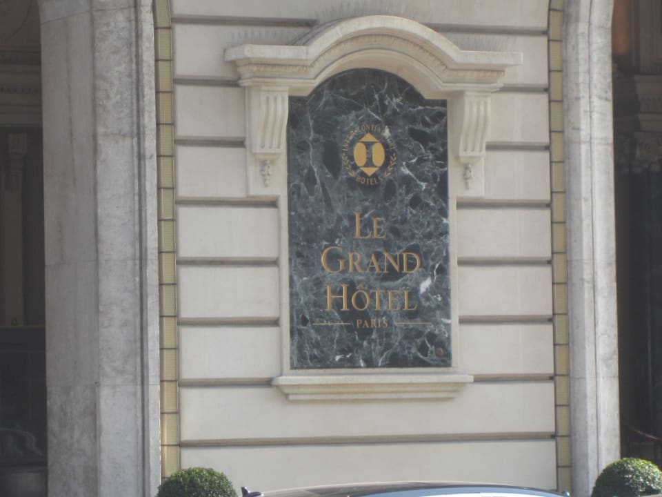 Eingangsschild Hotel Intercontinental Le Grand