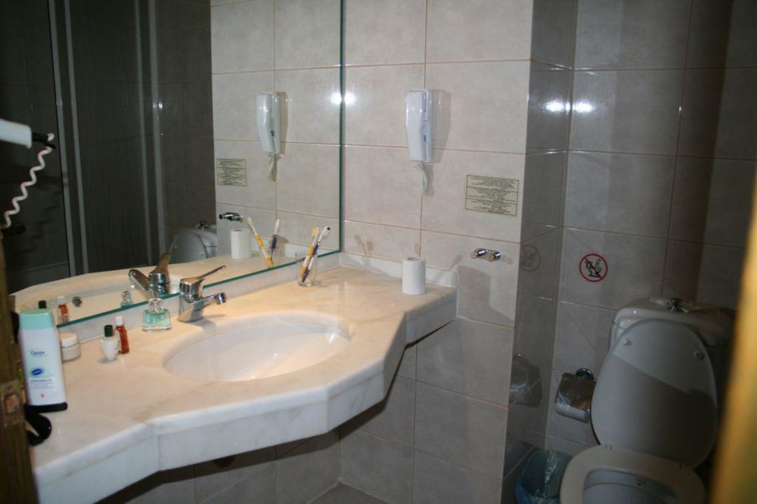 Bad Hotel Gardenia Beach