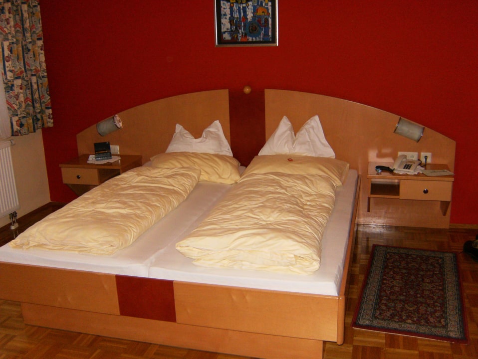 Bett Hotel Garni - Thermenoase