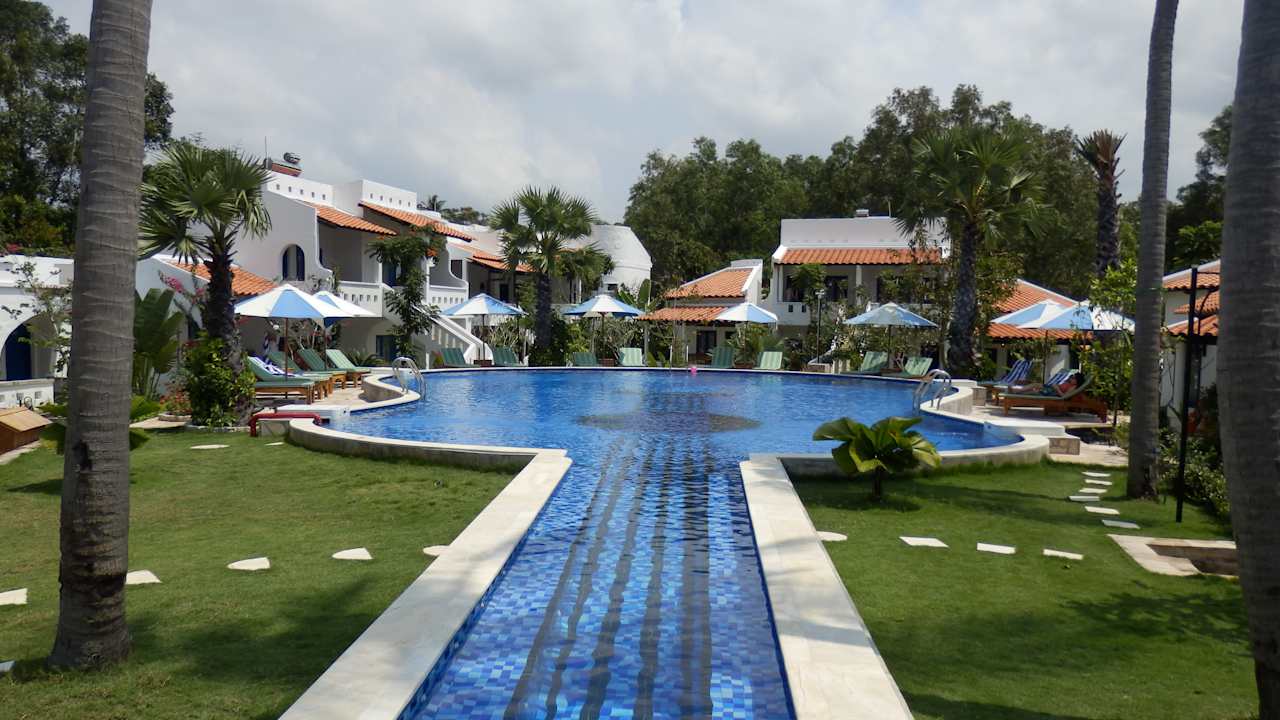 Pool Isabella Resort