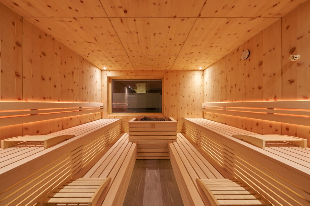 Sport & Freizeit Aparthotel Grischuna