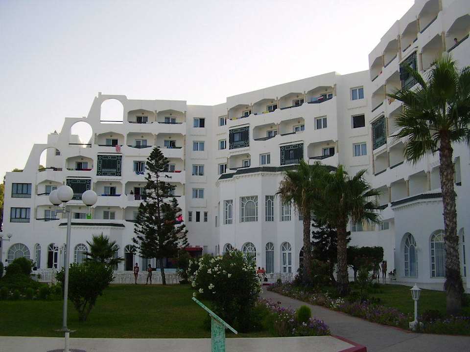 Hotel von hinten Hotel Jinene