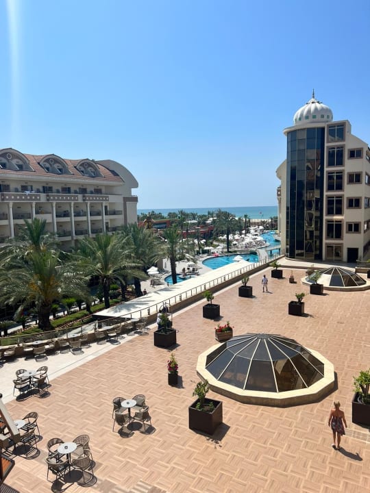 Außenansicht Kirman Belazur Resort & Spa
