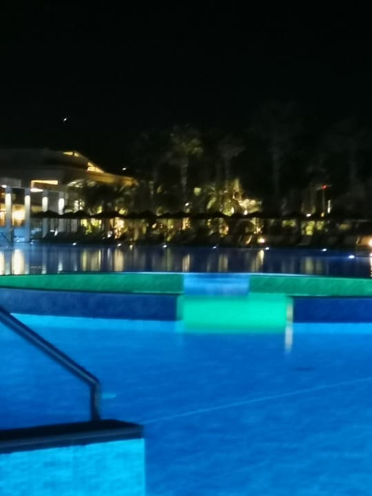 Pool Blue Lagoon Resort