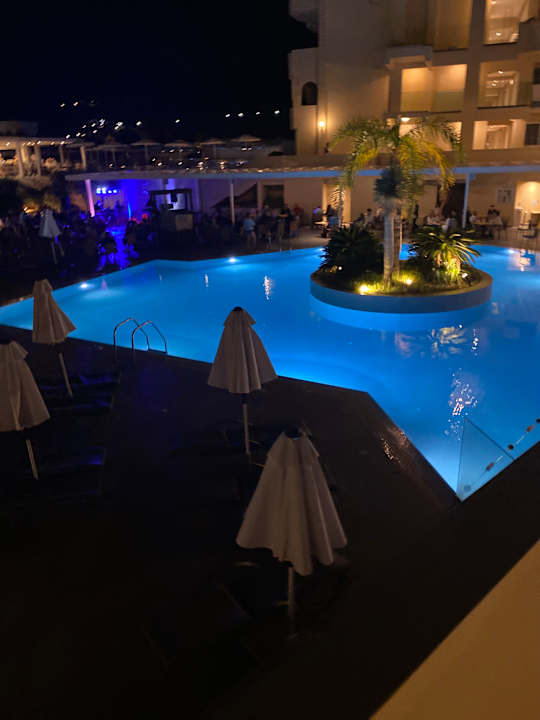 Pool Lindos Royal Resort