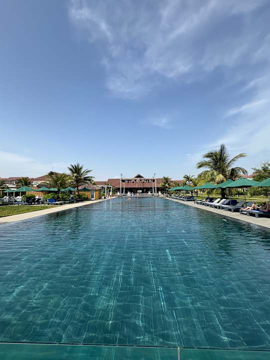 Pool ROBINSON NAM HOI AN