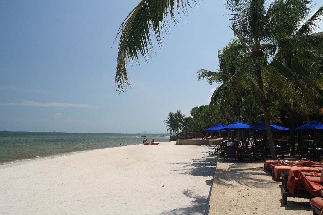 Plaża przy hotelu Anantara Hua Hin Resort