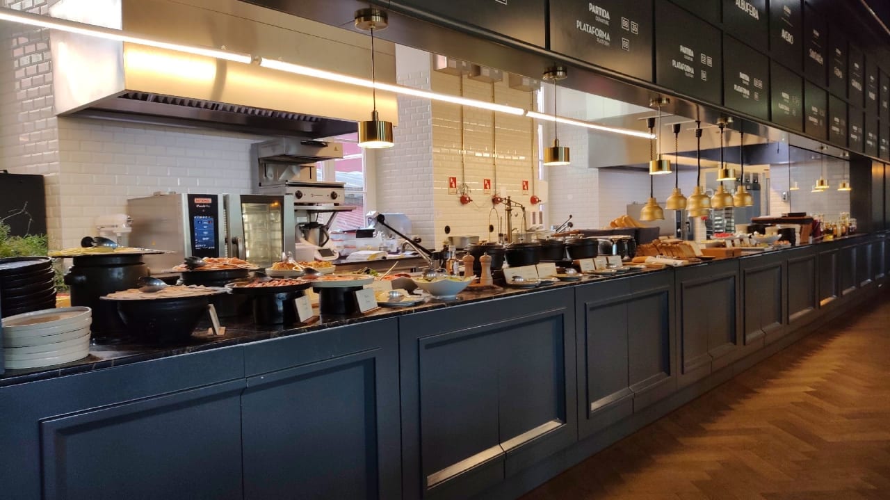 Gastro The Editory Riverside Hotel, an Historic Hotel