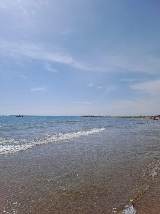 Strand Royal Taj Mahal Hotel