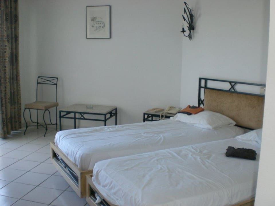 Meerblickzimmer Hotel El Mouradi Skanes Beach