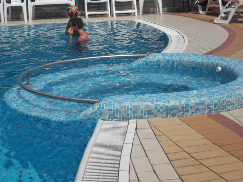 Whirlpool Hotel El Salvador