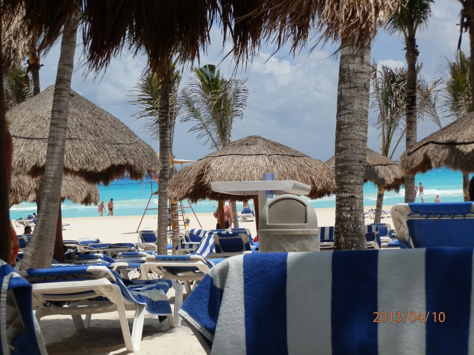 Vom Schattenbereich aus Viva Azteca by Wyndham - All Inclusive Resort