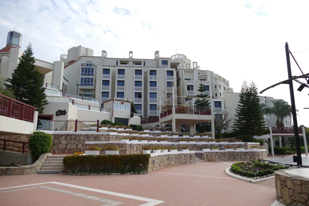 Blick auf das Hotel PALOMA Perissia