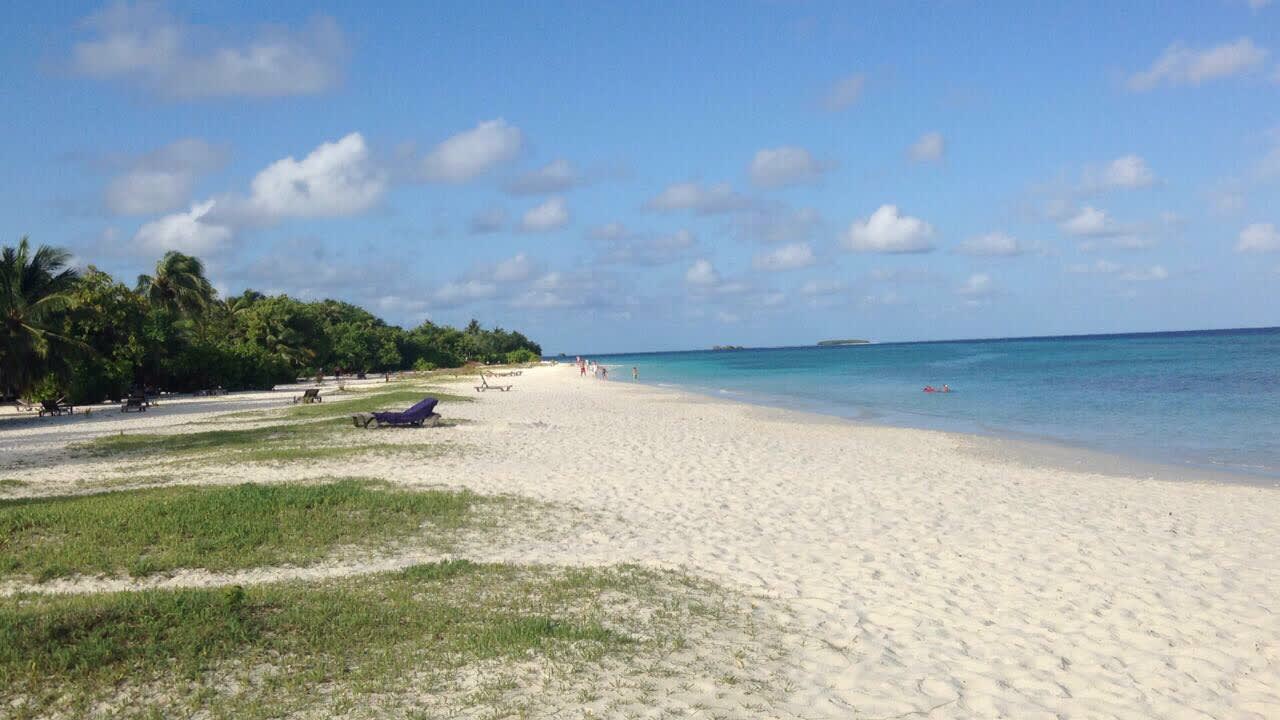 Strand Kuredu Island Resort & Spa