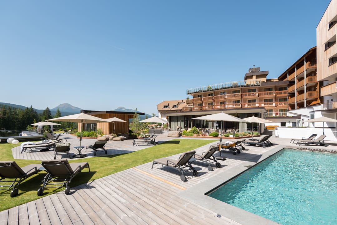 Außenansicht Hotel Cristal