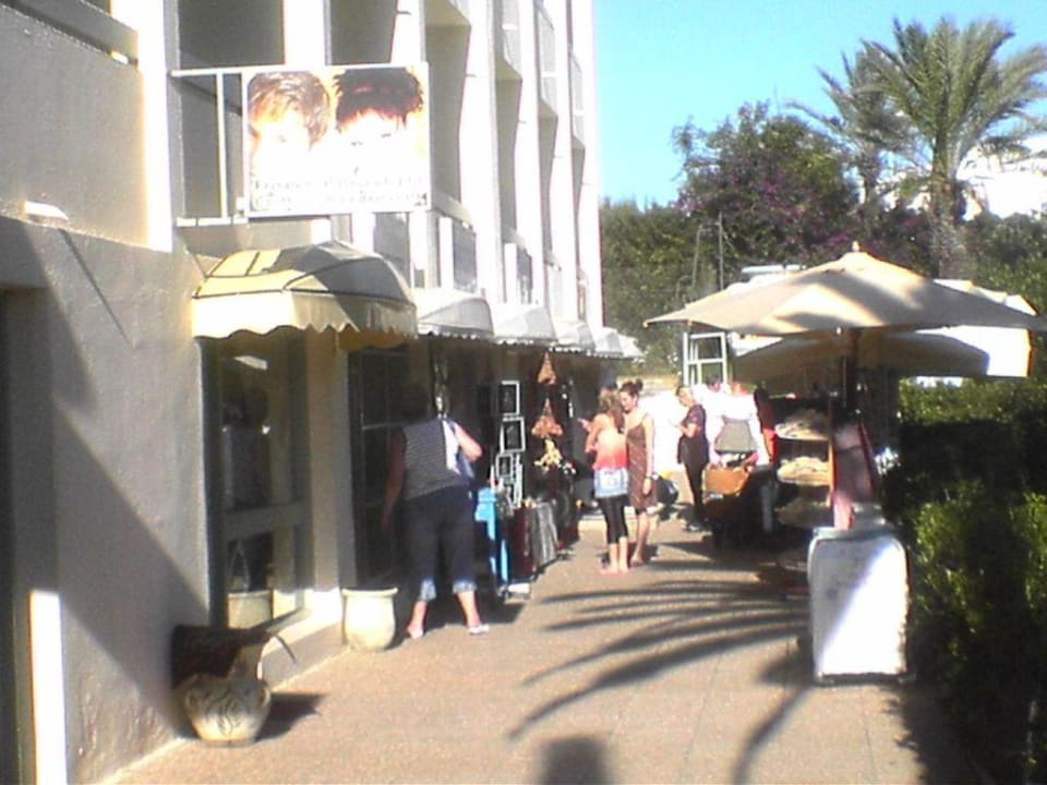 Minimarkt Dar Khayam