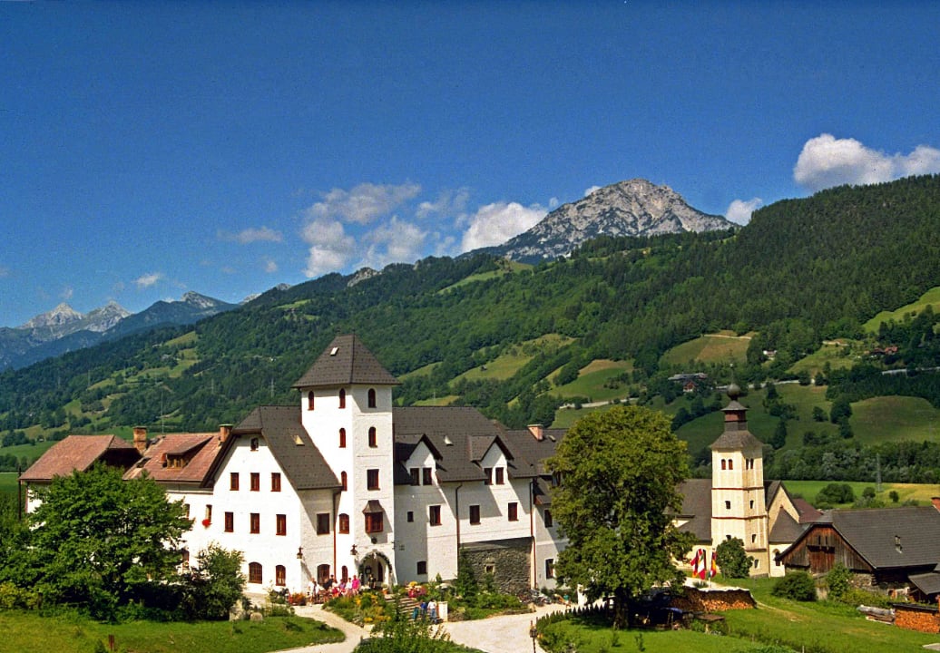 Sommertraum Schloss-Thannegg Aparthotel Schloss Thannegg