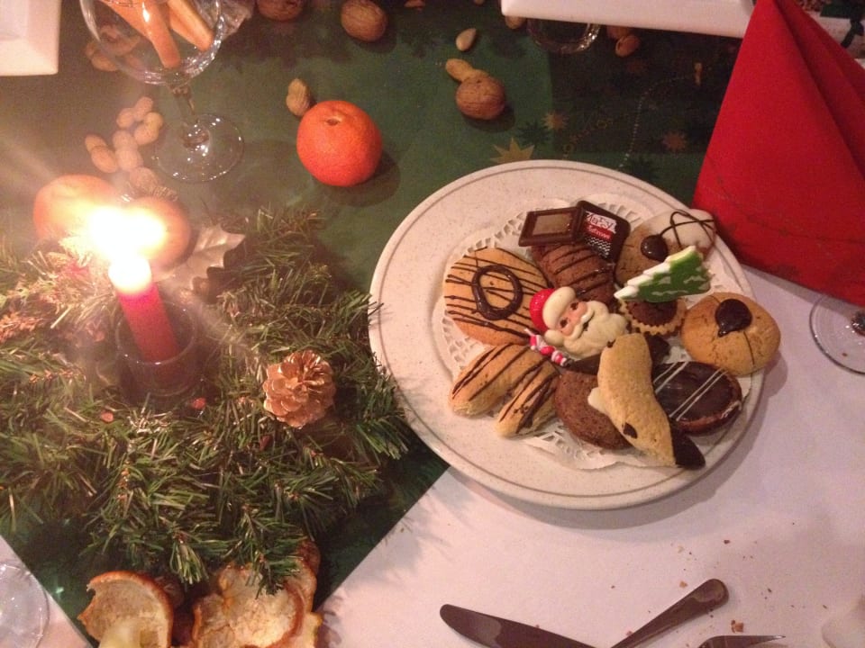 Рождественский ужин Limak Limra Hotel & Resort