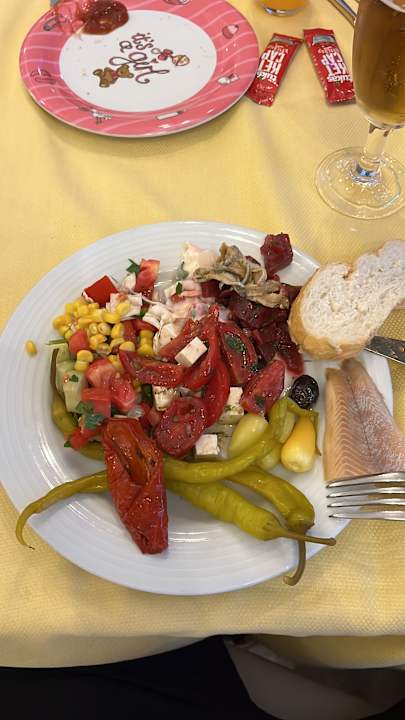 Gastro Greenwood Suites Resort