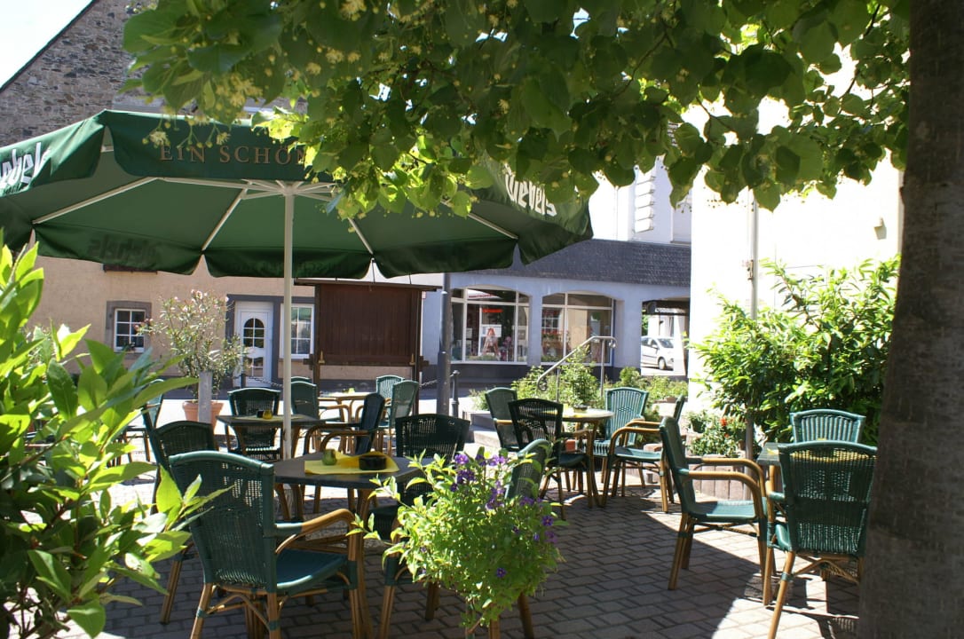 Biergarten Hotel Burgklause Hotel Burgklause