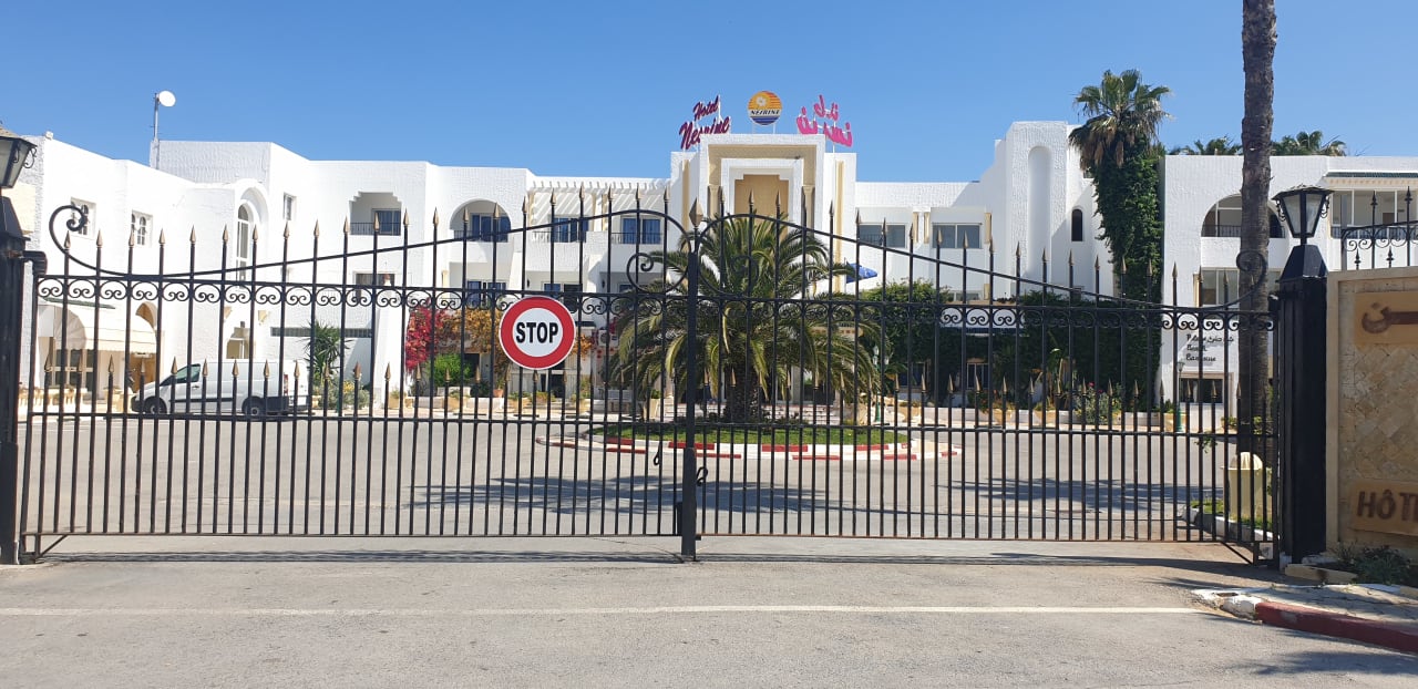 Außenansicht Hotel Nesrine