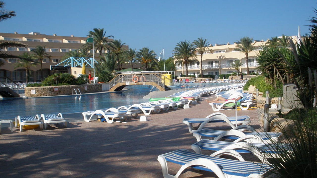 Innerhalb der Anlage Sirenis Seaview Country Club