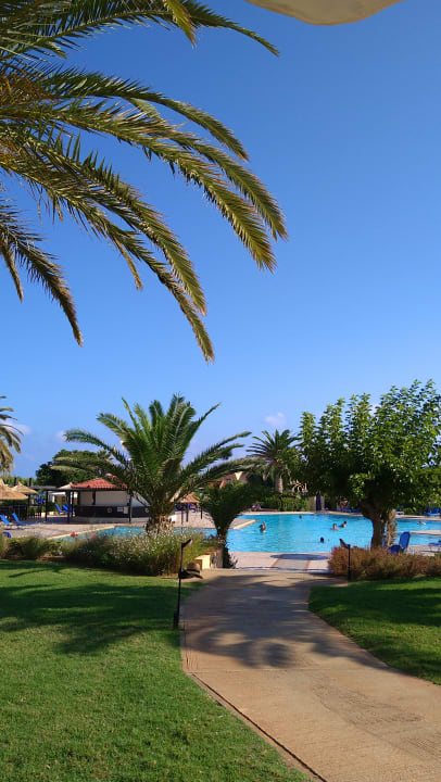 Pool Anissa Beach & Village