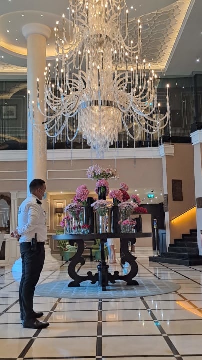 Lobby Dukes The Palm Dubai Hotel