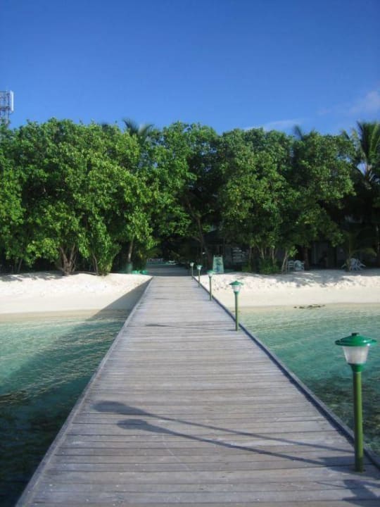 Ankunftssteg Lily Beach Lily Beach Resort & Spa