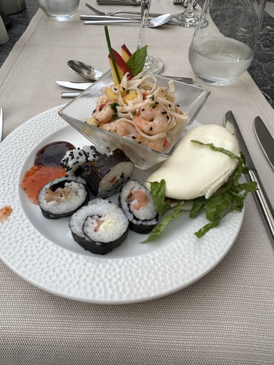 Gastro AKASHA Beach Hotel & Spa