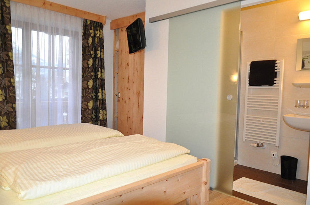 Doppelzimmer Dusche/WC Badererhof