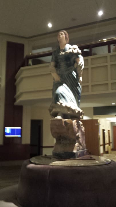 Lobby Hotel Hilton Boston Logan Airport