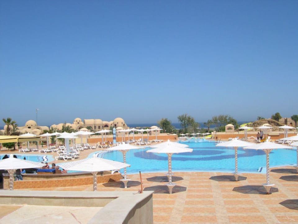 Pool am Utopia Pensée Royal Garden Beach Resort