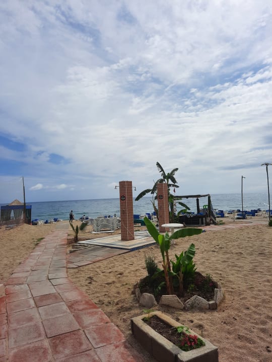 Strand Gardenia Hotel