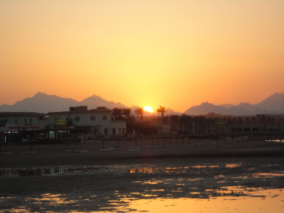 Sonnenuntergang am Steg Stella Beach Resort & Spa Makadi Bay