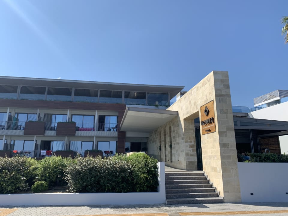 Außenansicht Ikones Seafront Luxury Suites