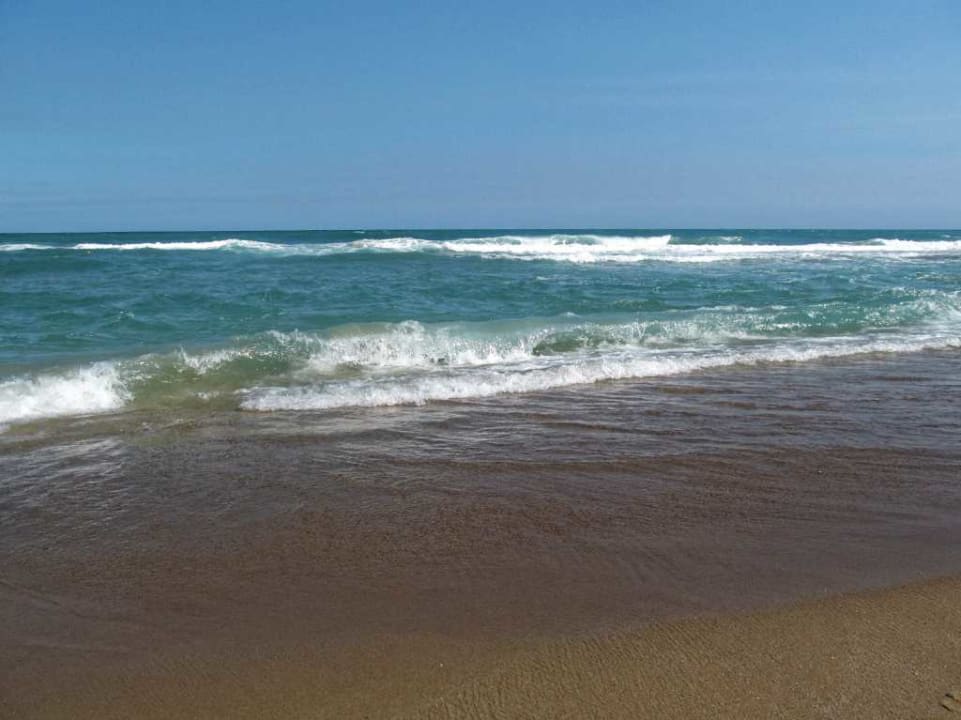 Strand Anissa Beach & Village