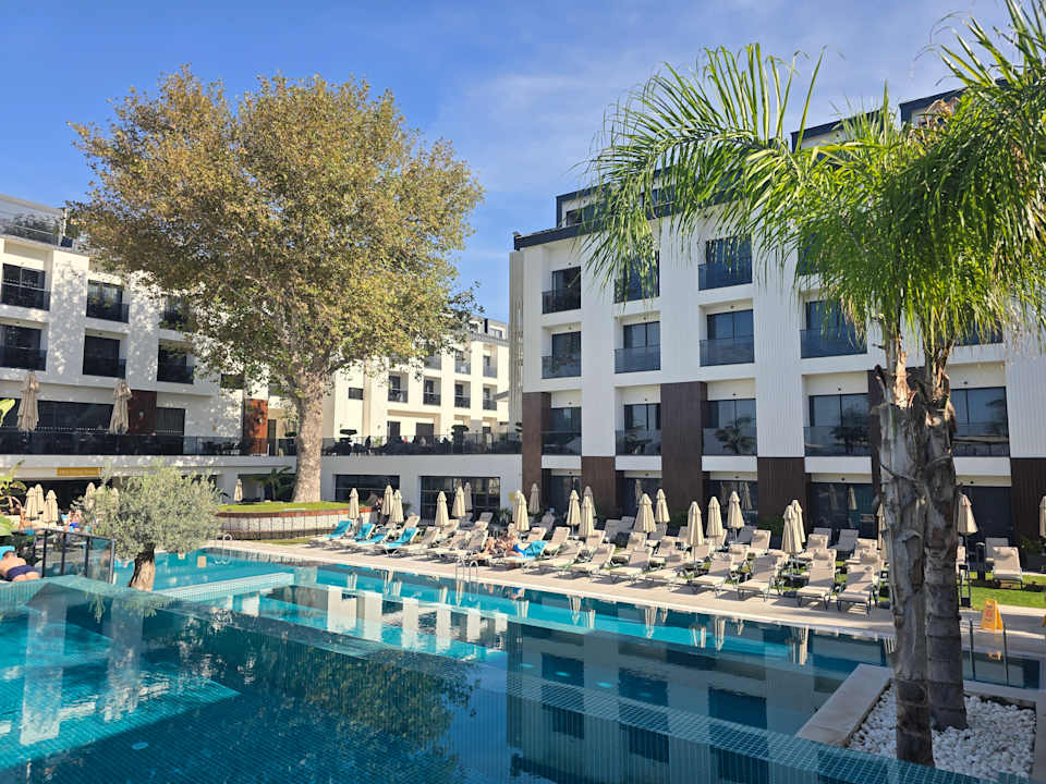 Pool Sundia Exclusive By Liberty Fethiye