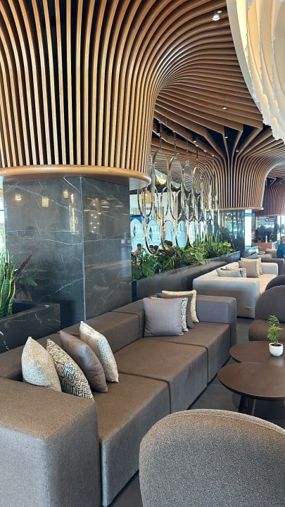 Lobby Jacaranda Luxury Resort