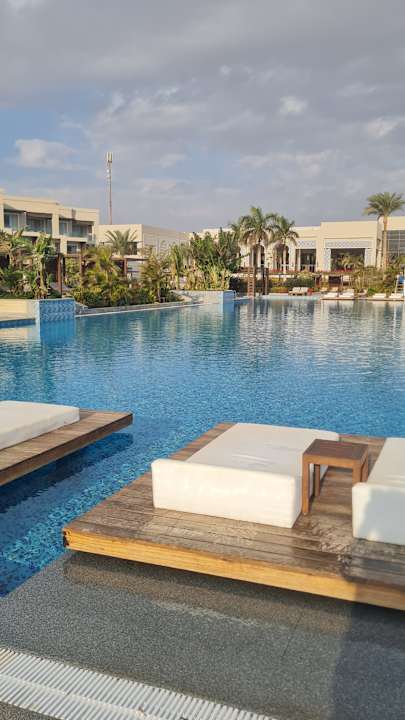 Pool Steigenberger Resort Ras Soma