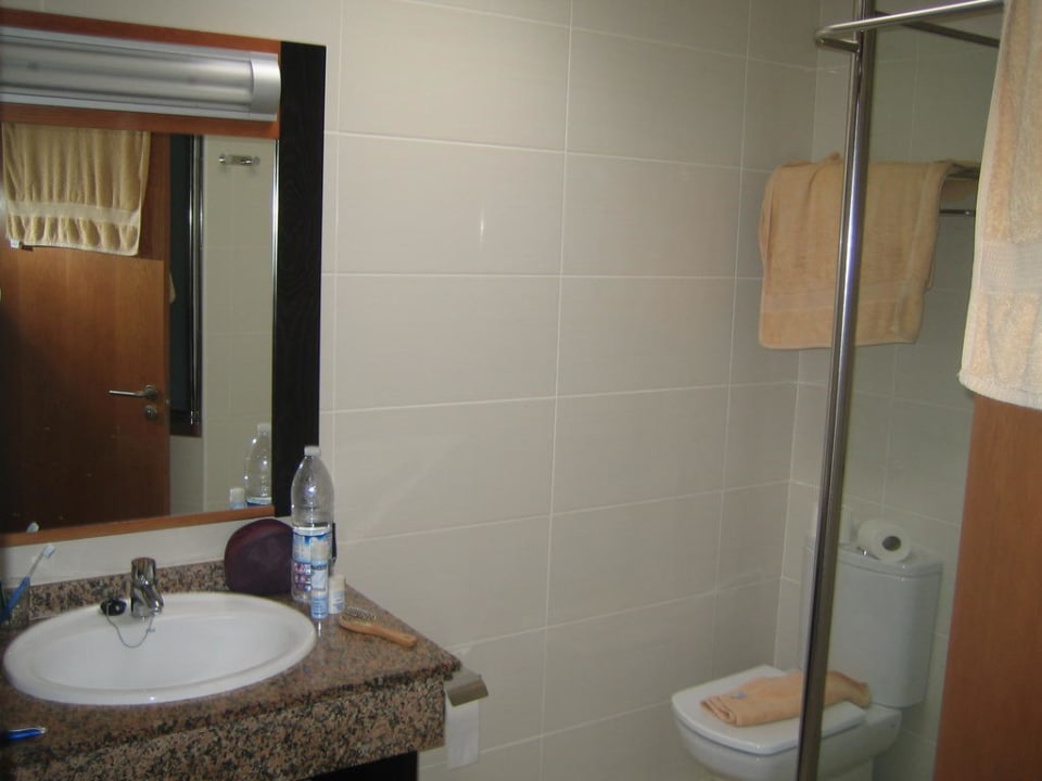 Bad HL Miraflor Suites Hotel