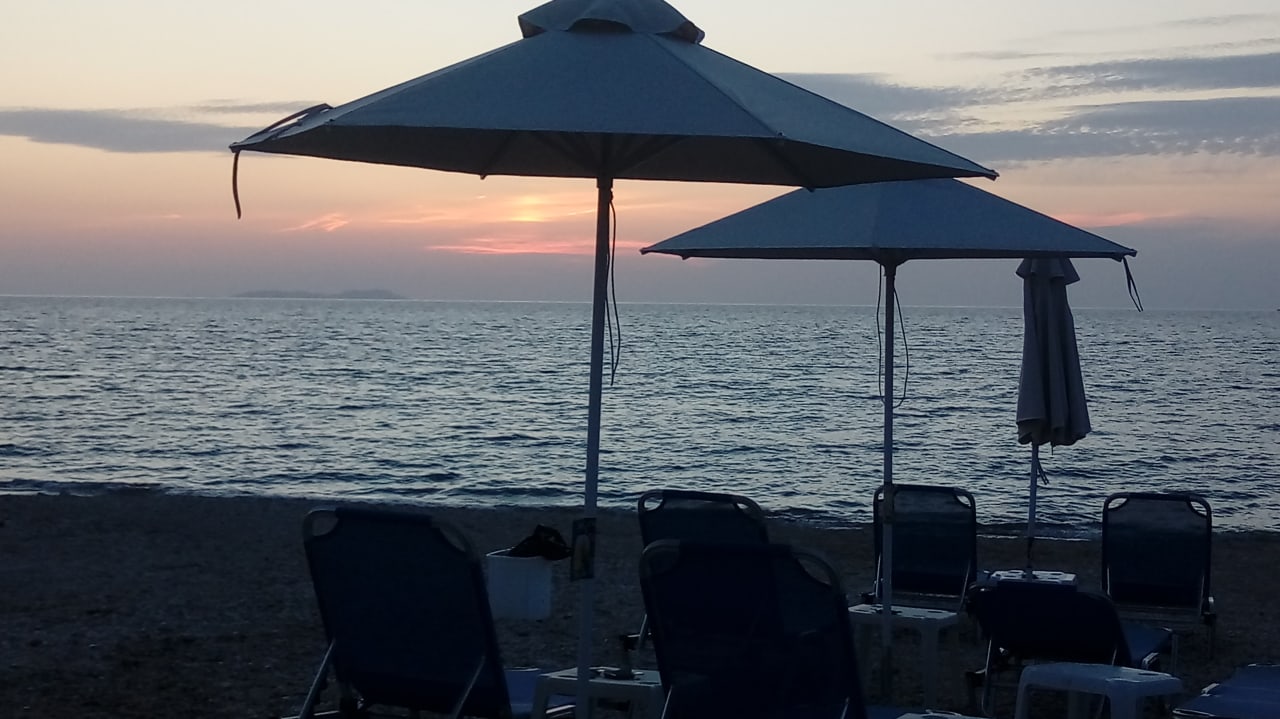 Strand Acharavi Beach Hotel