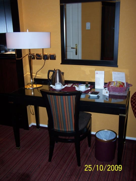 Le bureau Hotel La Matelote