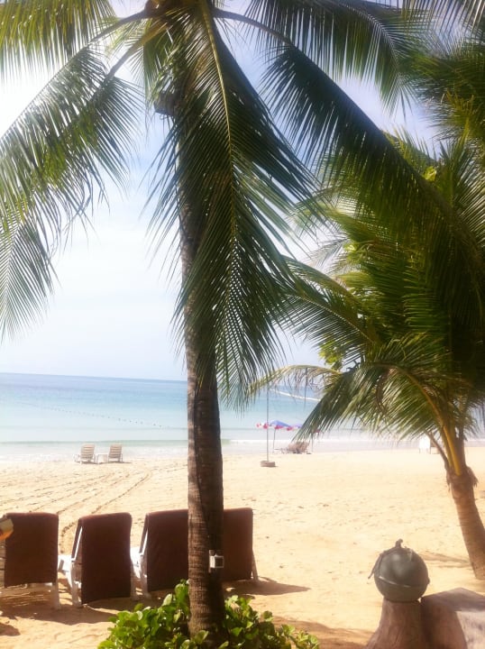 Ausblick vom Frühstückstisch The Fair House Beach Resort