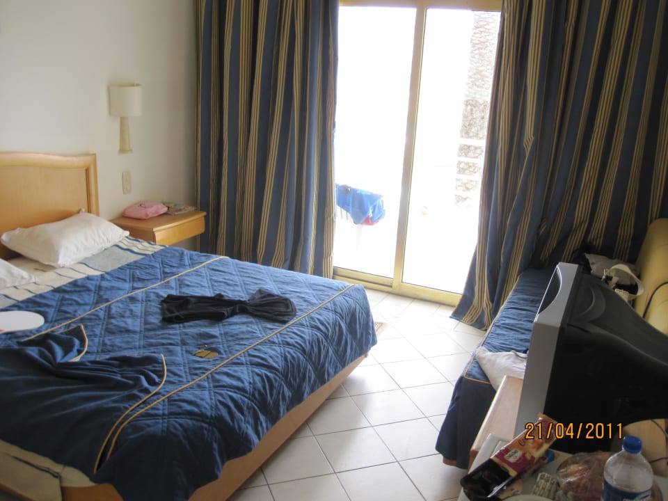 Das Zimmer Ruspina Beach Resort