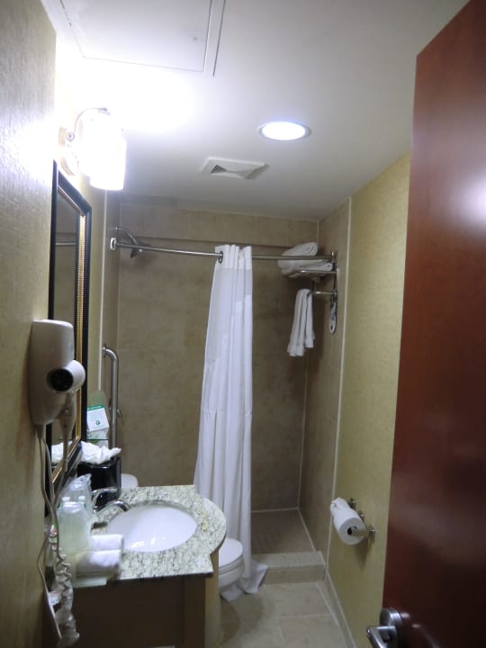 Badezimmer Hotel Holiday Inn Express New York City Wall Street