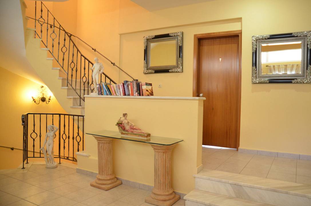 Bücher ausleihen und tauschen im Maistrali Hotel Maistrali