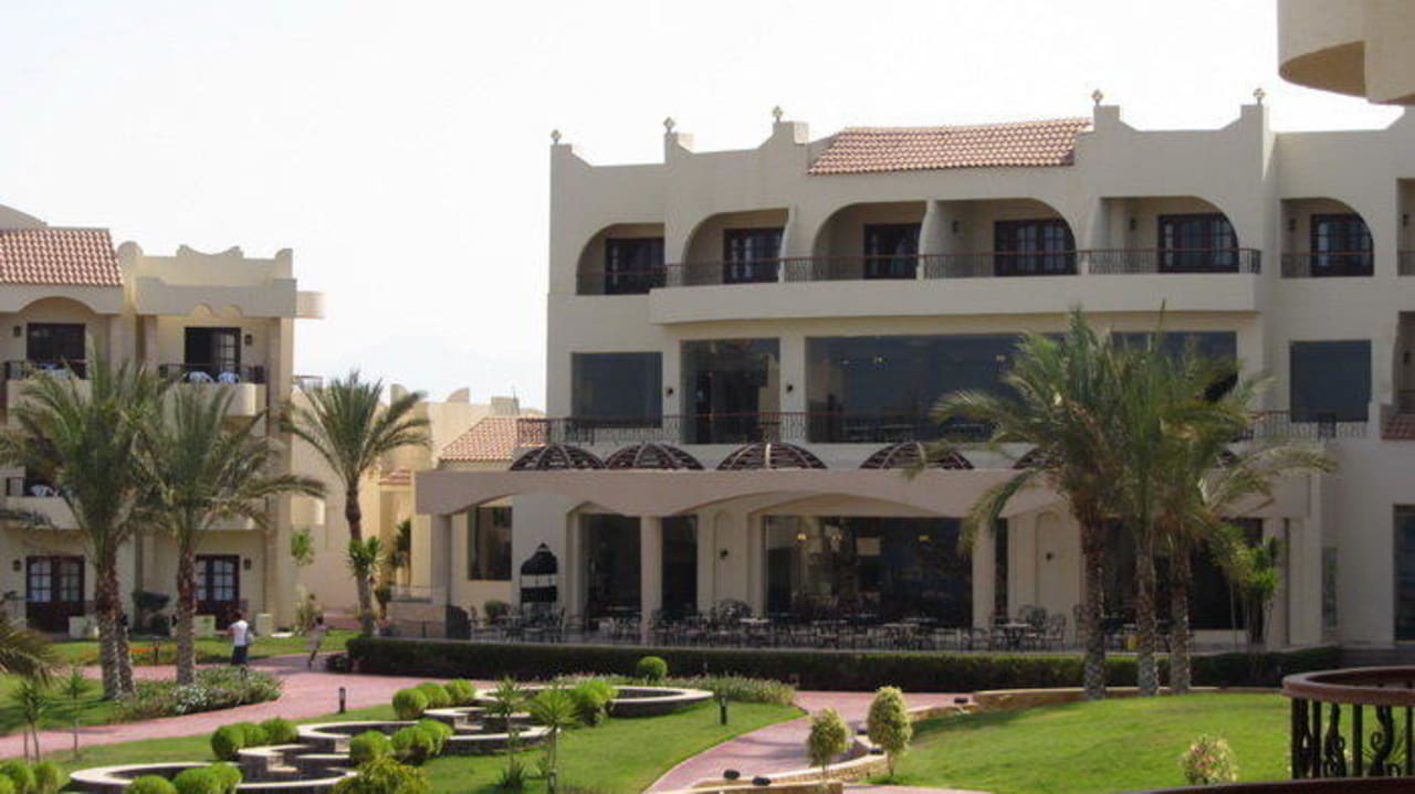 Ogród Coral Hills Resorts & SPA