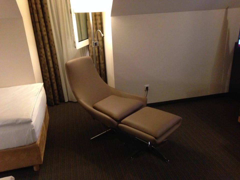 Relax Sessel Lindner Hotel Frankfurt Hochst, part of JdV by Hyatt